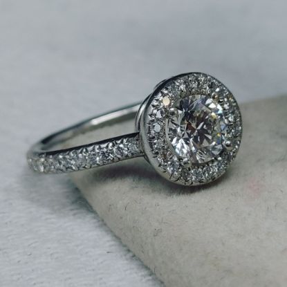 Picture of Platinum & GIA Certified Diamond .76ct VVS2/F Engagement Ring Size 4.75 4.7g