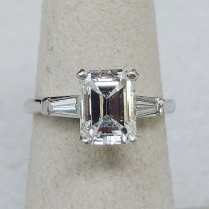 Picture of .800 Platinum 2.25ct Emerald Cut VS2/G Diamond Engagement Ring Size 5.25  