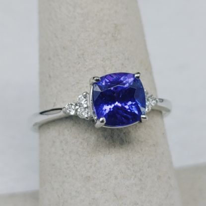 Picture of Cushion Cut 1.76ct Tanzanite & Diamond Platinum Ring Size 7  