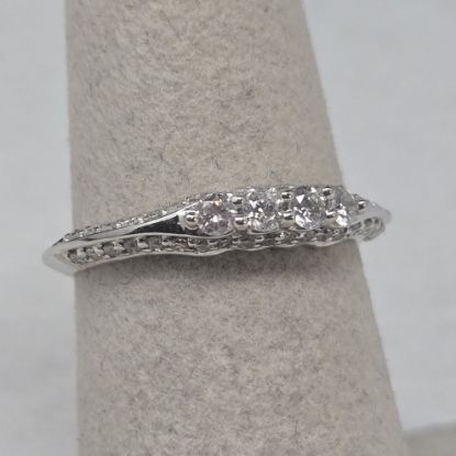 Picture of 0.20cttw Diamond Ring Prong Set 14k White Gold Size 6 2g  